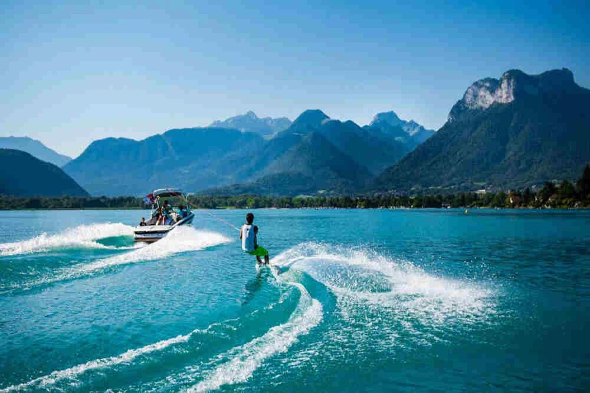 Reflet Bleu Du Lac D'Annecy 3 Etoiles - Face Au Lac, Parking Gratuit, Paddle Board Doussard Exterior foto